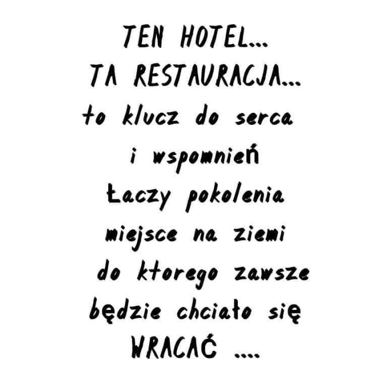 Hotel Chrobry Łęczyca エクステリア 写真