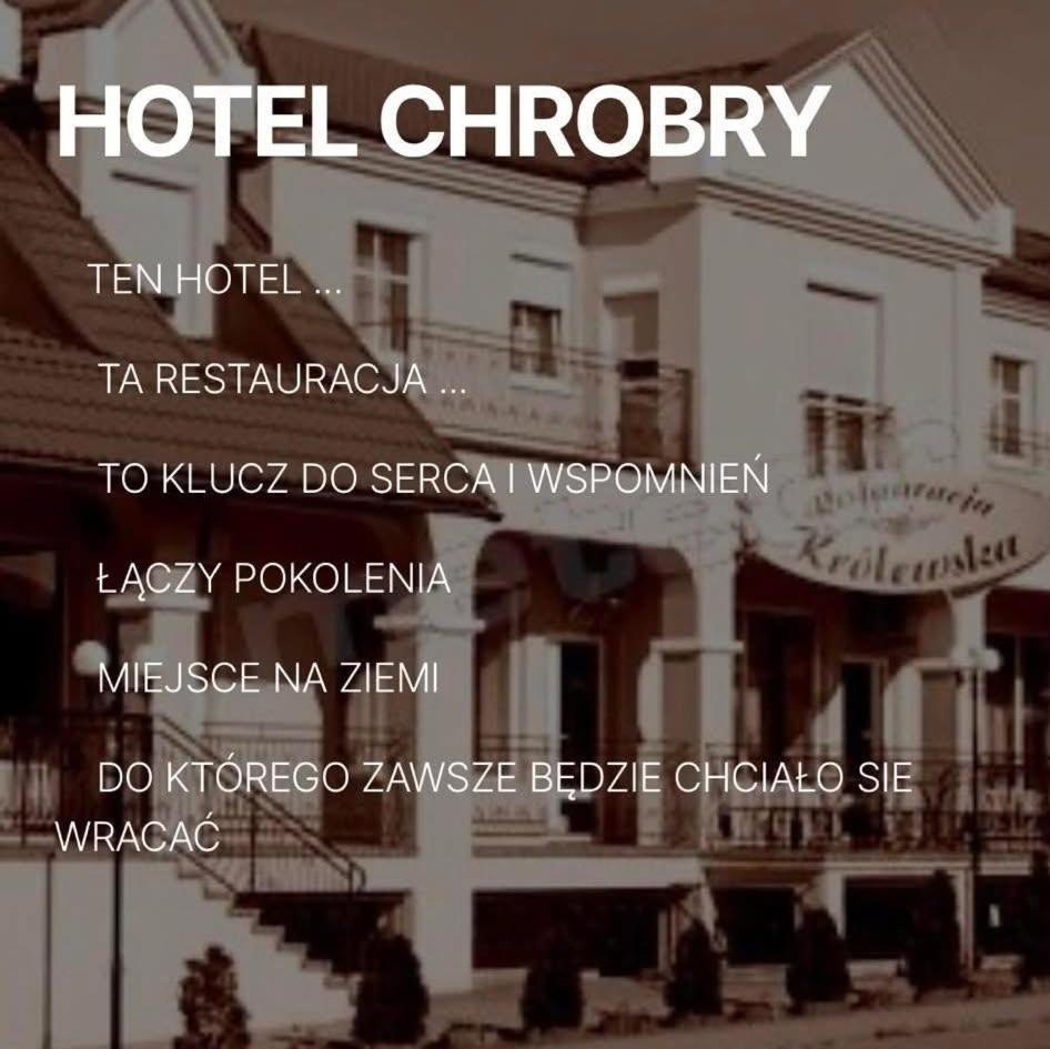 Hotel Chrobry Łęczyca エクステリア 写真